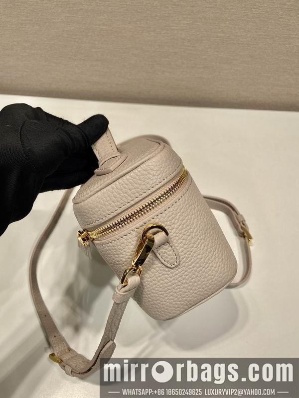 Prada Bags Prada 1BH202 18x11.5x7.5cm AP