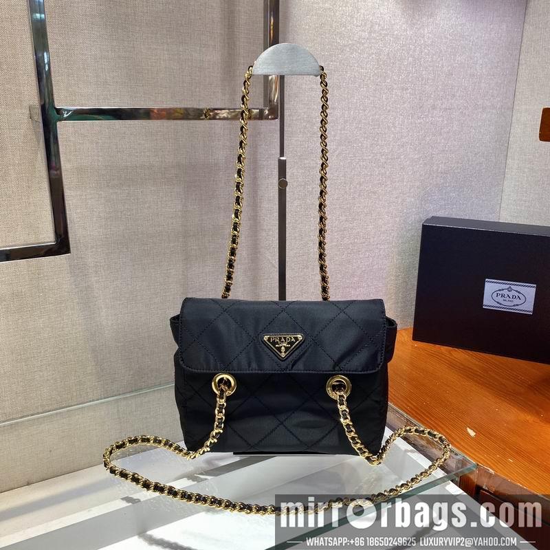 Prada Bags Vintage 1BD625 22x19x5cm ap 17