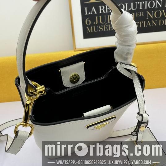 Prada Bags Prada Saffiano 1BA219 21x11x18cm ww
