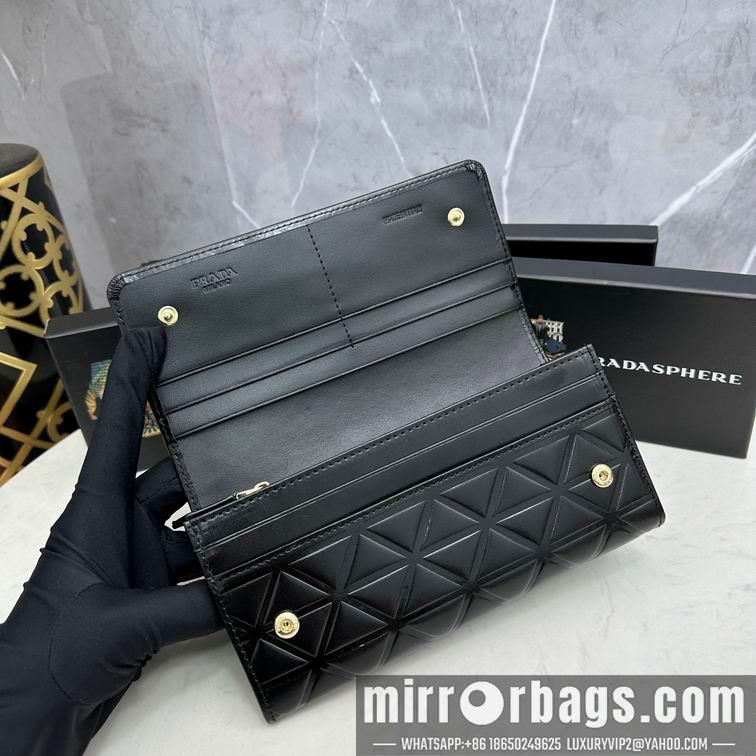Prada Bags Prada ML201 19x10x2.5cm zy2色
