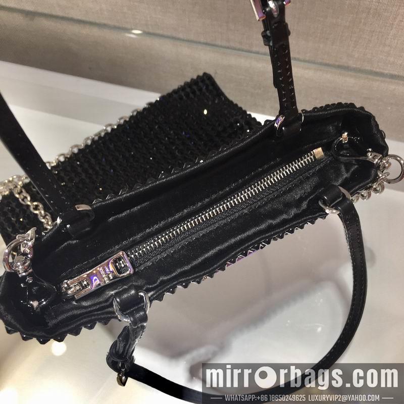 Prada Bags 1N6608 18x20cm ap 14