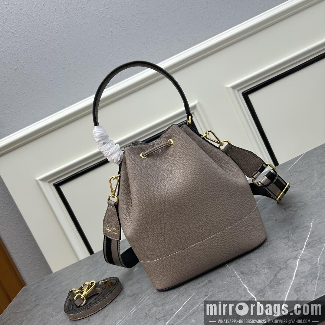 Prada Bags Prada 2090 21x25x15cm ww1