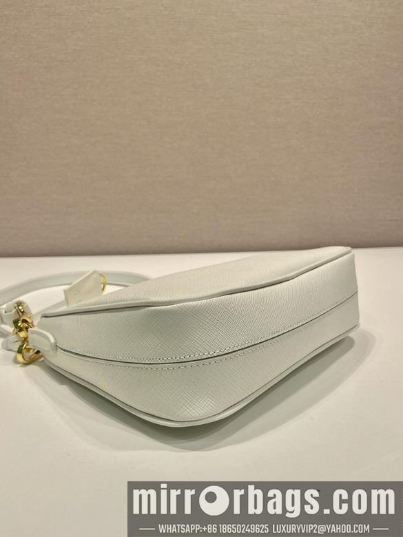 Prada Bags Prada 1BC204 22x18x6cm AP
