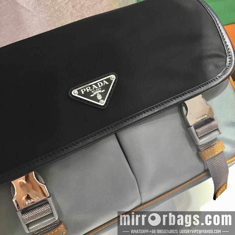Prada Bags Re-Nylon Saffiano 2VD169B 26x20x10cm ap 23