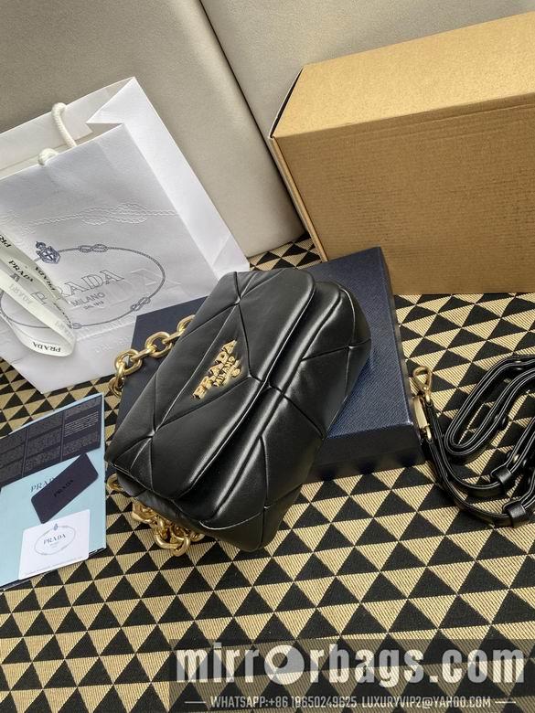Prada Bags 1BD292A 21X15X6.5cm