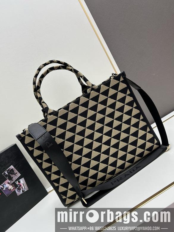 Prada Bags Prada 23140 39x30x11cm jj1