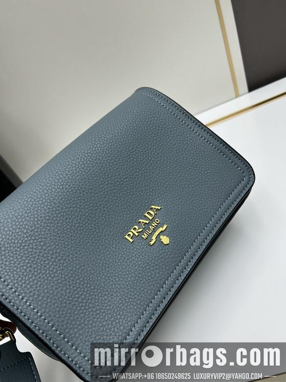 Prada Bags Prada 1BA106 22x14x8cm jj3