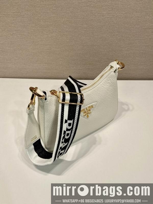 Prada Bags Prada 1BH193 24x18x6cm AP