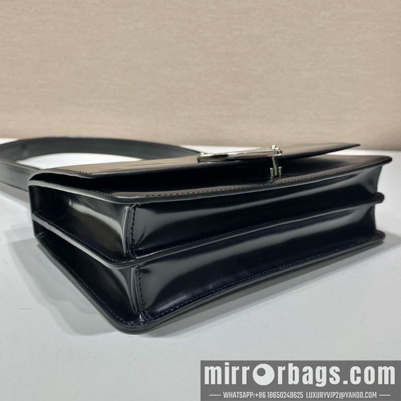 Prada Bags Embleme 1BD321 24x15x6cm ap 34