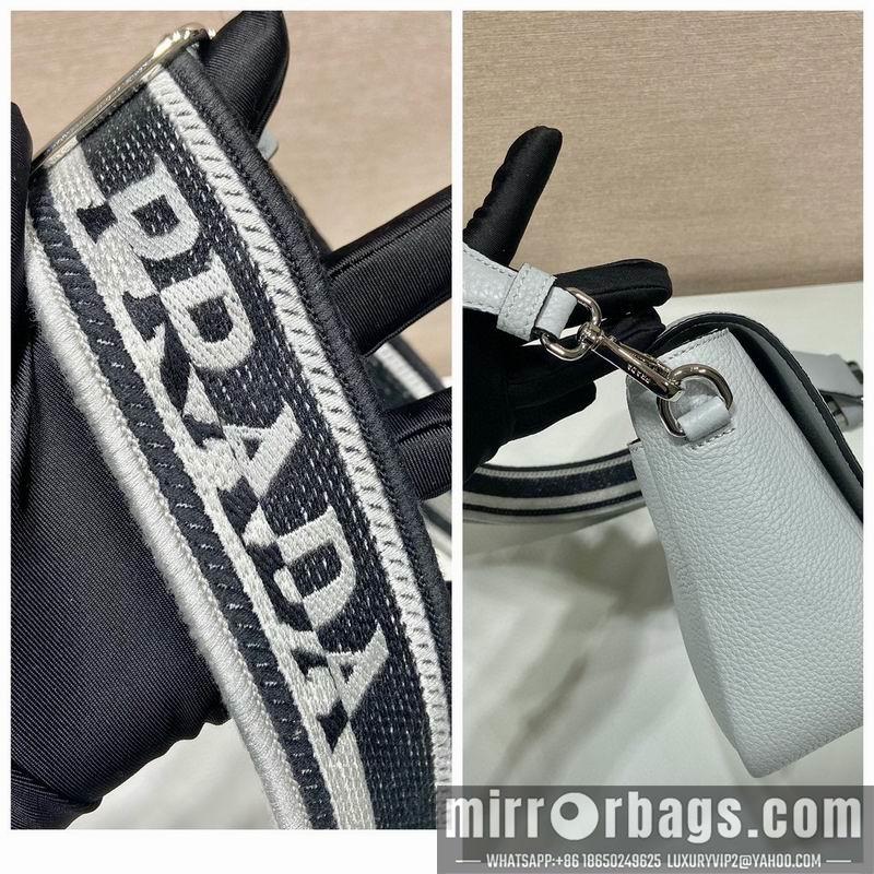 Prada Bags 1BD314 22X14X8cm Ap