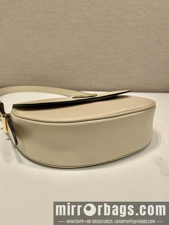 Prada Bags Prada 1BD365 20x16x6cm AP