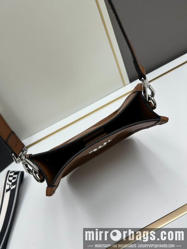 Prada Bags Prada 1BC073 20x19x6cm jj3