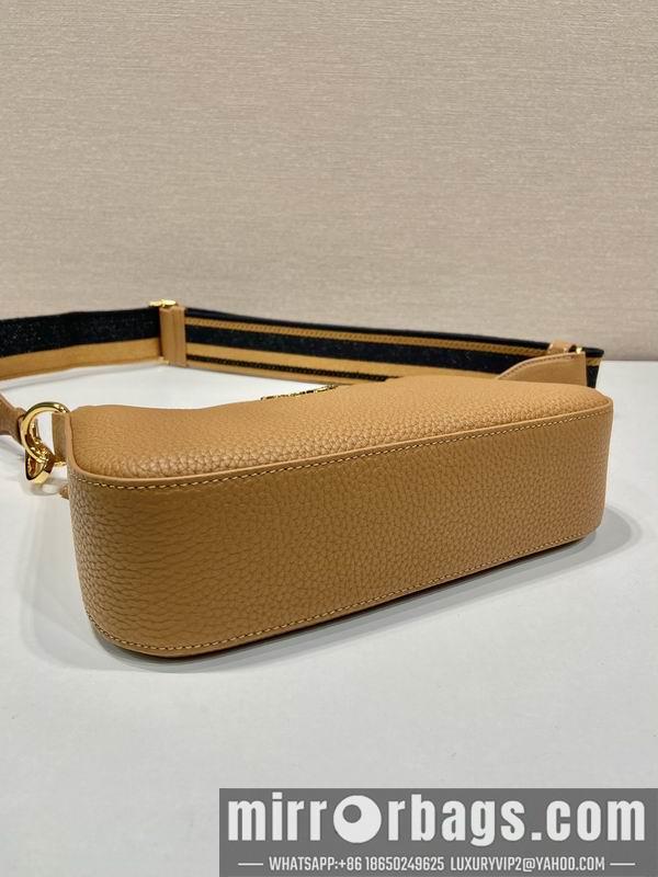 Prada Bags Prada 1BH193 24x18x6cm AP