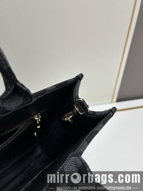 Prada Bags Prada 23140 39x30x11cm jj