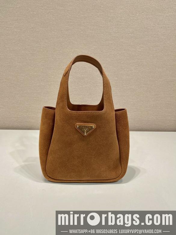 Prada Bags Prada 1BA349 18x16x10cm AP.
