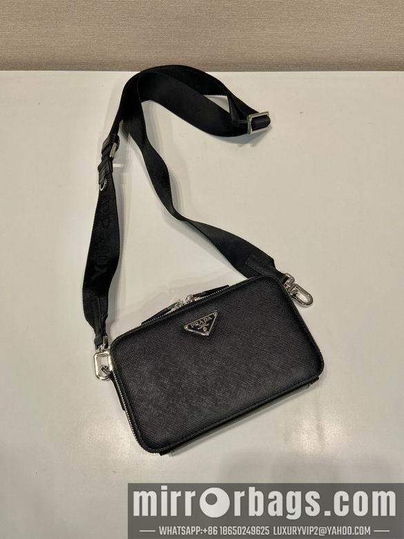 Prada Bags Prada Brique 2VH173十字纹 19x11.5x3.5cm AP