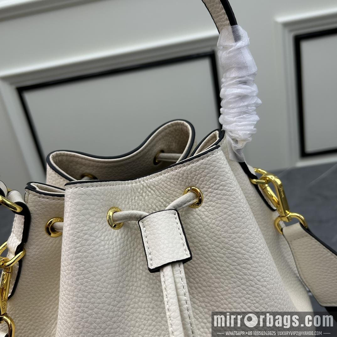 Prada Bags Prada 2090 21x25x15cm ww5