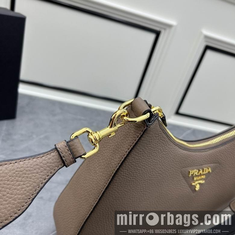 Prada Bags Prada 1BC178 32x25.5x7.5cm ww