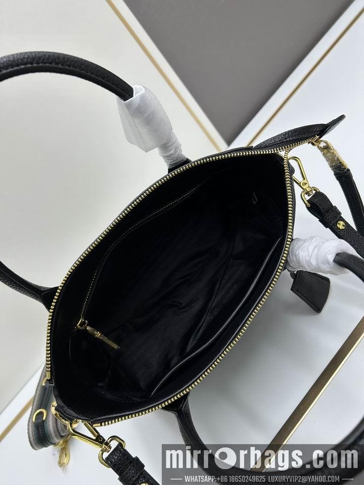 Prada Bags Prada 1BA157 31x23x14cm jj