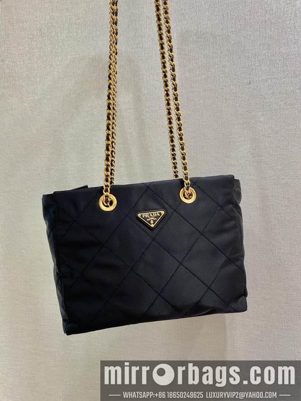 Prada Bags Vintage 1BD621 30x24x6cm ap 15