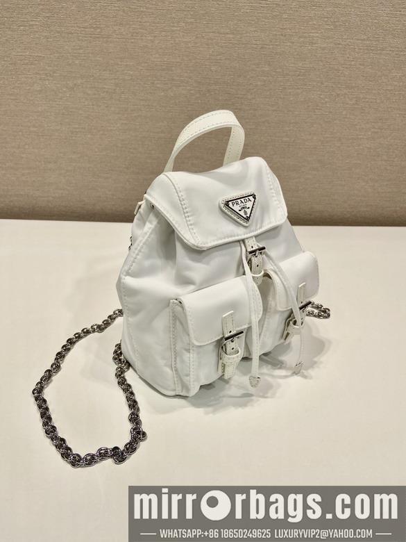 Prada Bags Prada 1BH029 17x18.5x8cm AP3