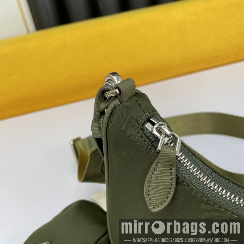 Prada Bags WW2110254 22X18X6.5