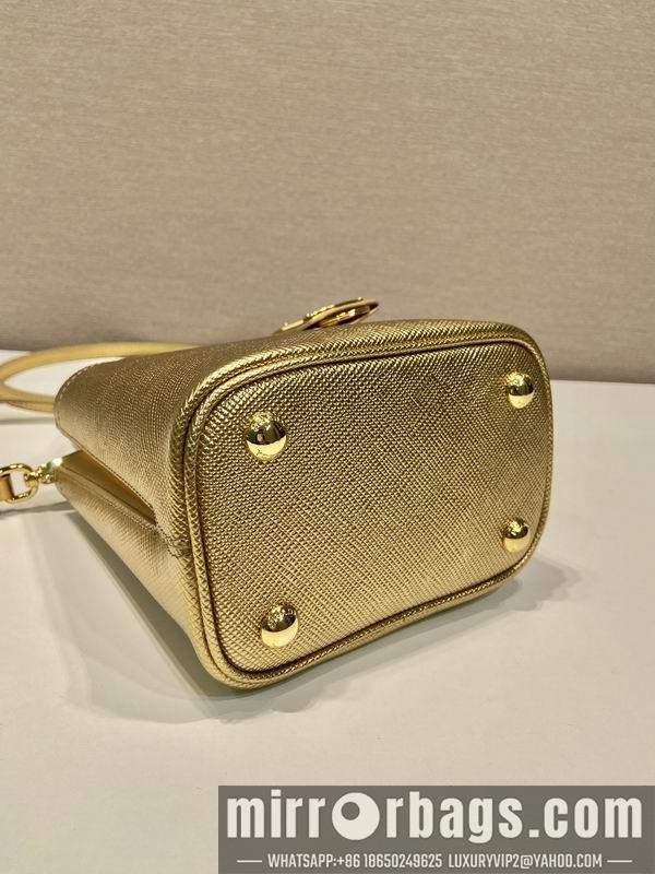 Prada Bags Prada 1BA373金 15x16x9.5cm AP1