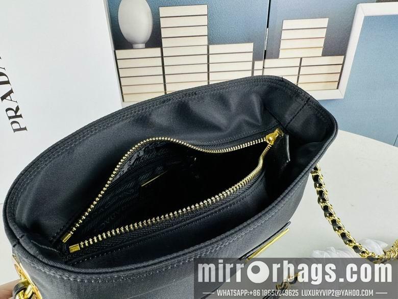 Prada Bags 645 24X21X8cm XMY