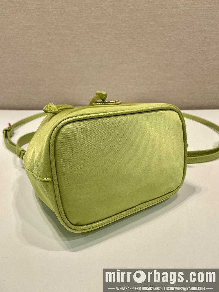 Prada Bags Prada 1BE067 15.5x19.5x10cm AP.