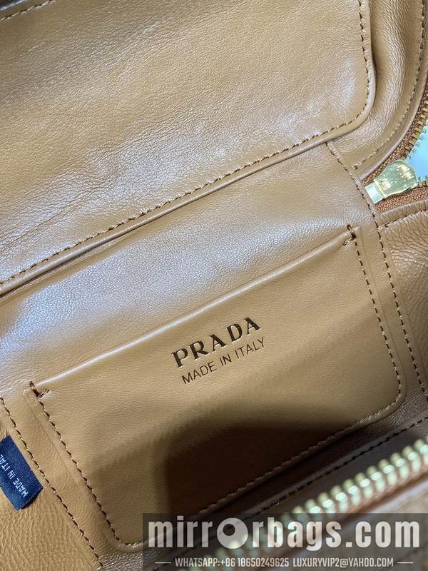 Prada Bags Prada 1BH202 18x11.5x7.5cm AP