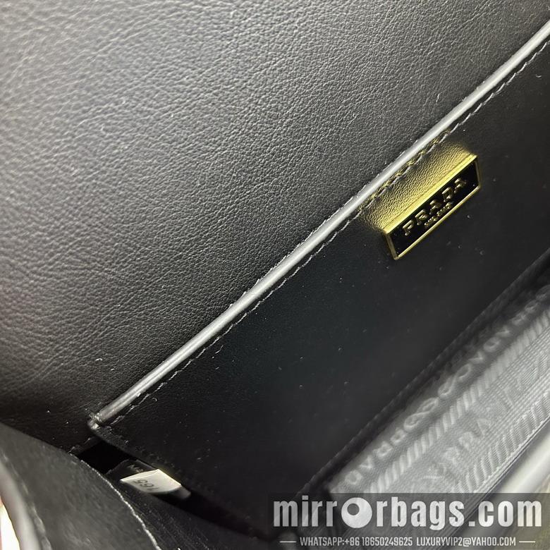 Prada Bags Prada 1BD318 21.5x14x4cm ss2