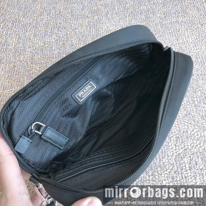 Prada Bags Re-Nylon 2NE007 24x16x7cm ap 32