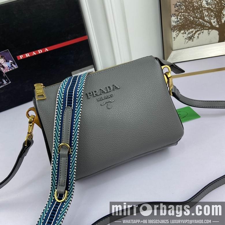 Prada Bags WW66136 21X15X9