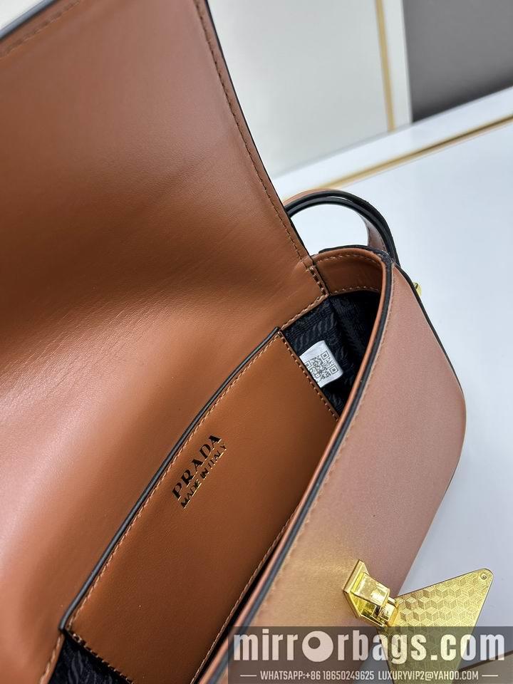 Prada Bags Prada 813 21.5x13x5cm jj2