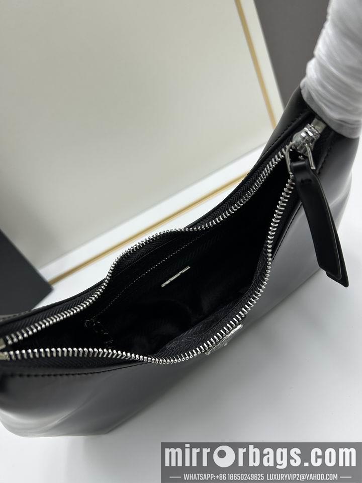 Prada Bags Prada 818 30x12x6cm jj