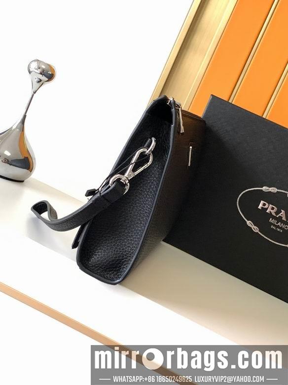 Prada Bags 8633-4 26X18X5cm WP
