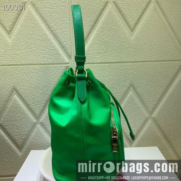 Prada Bags 938 17.5X22.5X13cm CN 6色