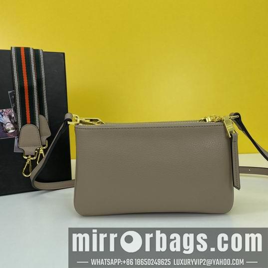 Prada Bags Prada 2100 25x15x5cm ww