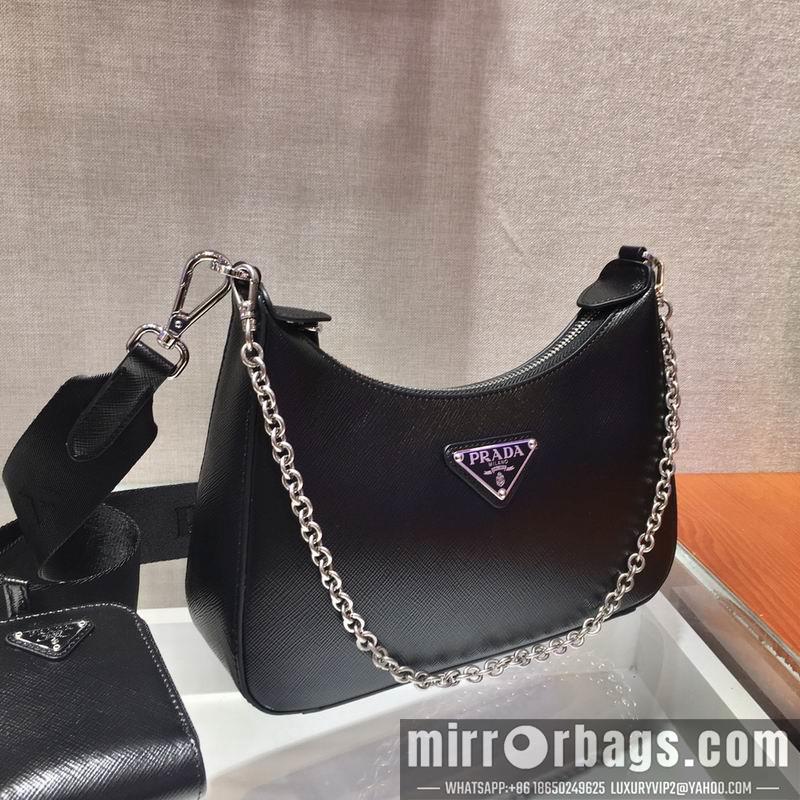 Prada Bags Re-Edition Duchesse AP1NE515 23x13x5cm