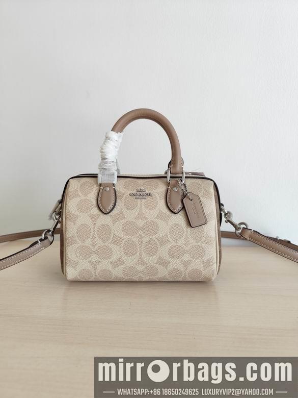 Coach Bags CW330 17.5X12X10cm JH