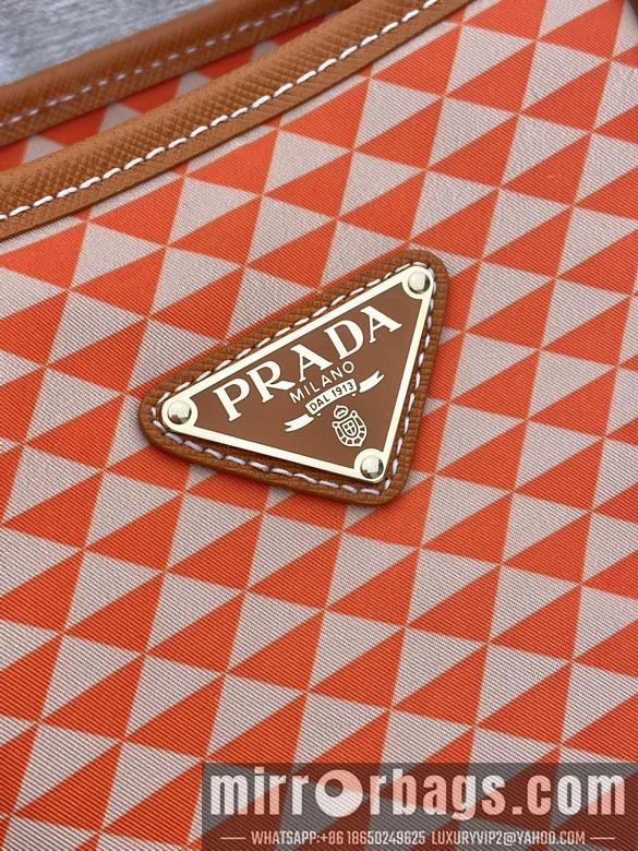 Prada Bags Prada 1BD552 33x29x14cm AP3