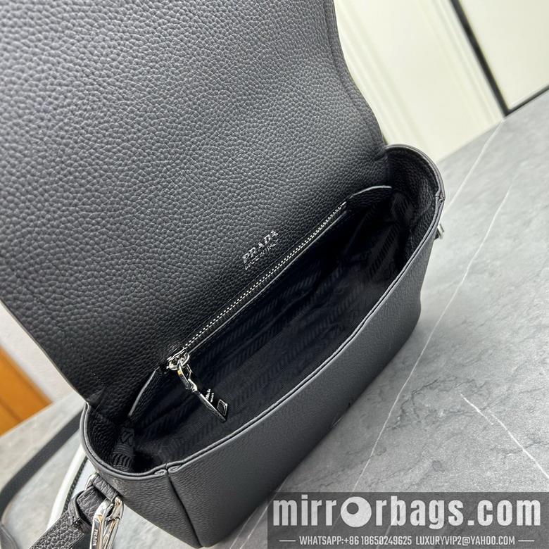 Prada Bags Prada 1BD314 23x18x9cm ss