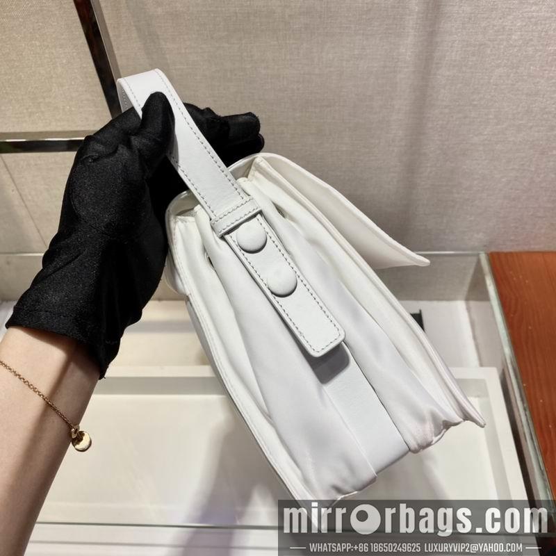 Prada Bags Re-Nylon 1BD255 30x21.5x12cm ap 09