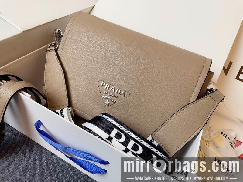Prada Bags 1BD314 15.5x9x23cm CN