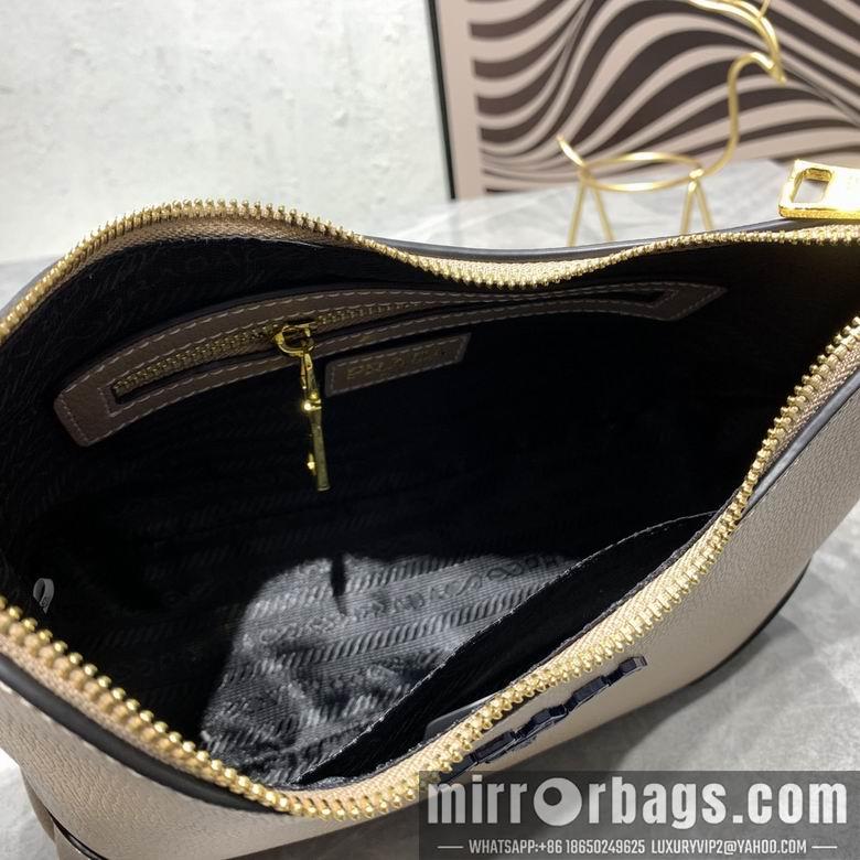 Prada Bags 1BH190 27X18X10cm XM 1