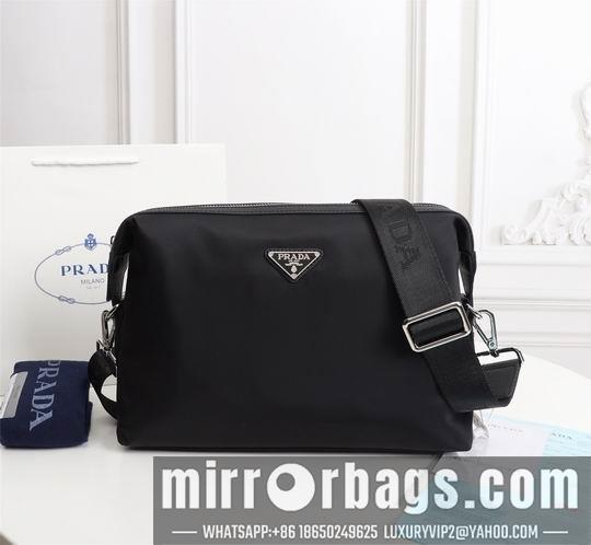 Prada Bags 0282-3 31X21X7cm
