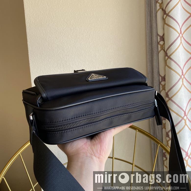 Prada Bags 519-4 26X16X8cm WP