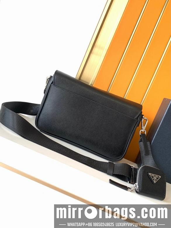 Prada Bags 7063-4 26X17X6cm WP