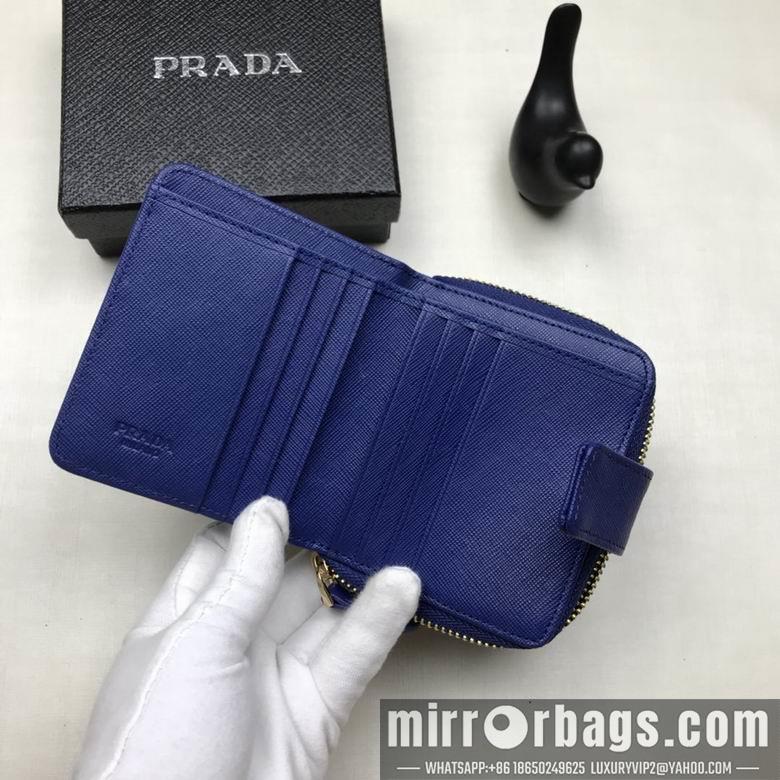 Prada Bags LM0522 10x9x2cm YG 4