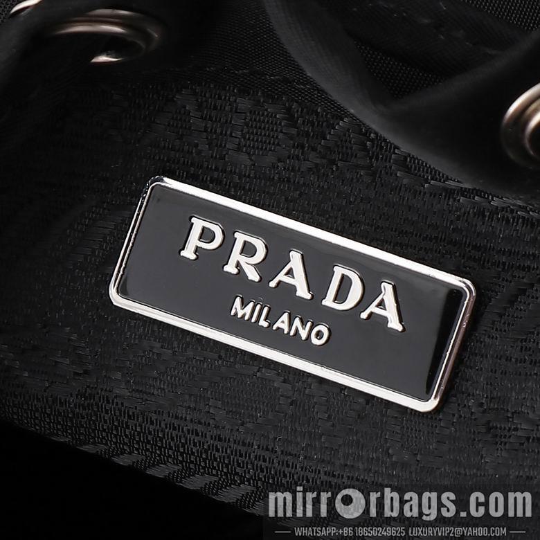 Prada Bags 2038 16X16X9cm